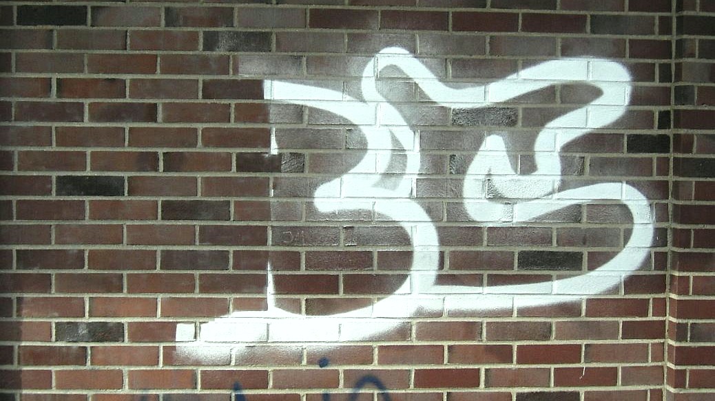 Graffitientfernung Beton