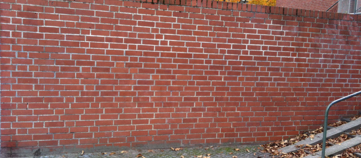 Geklinkerte Fassade: Graffiti Schutz durch Beschichtung