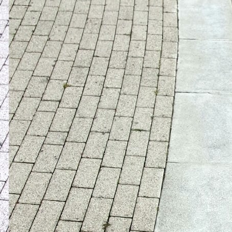 Pflaster Graffiti — Nachher